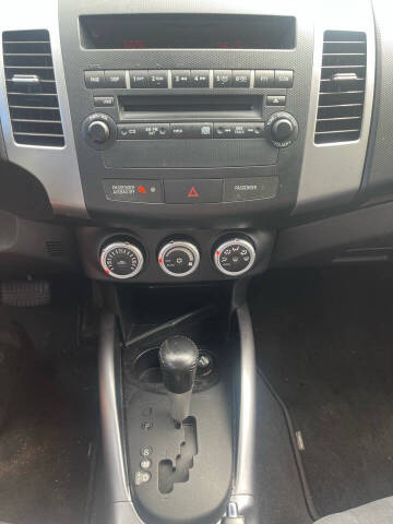 2007 Mitsubishi Outlander XLS