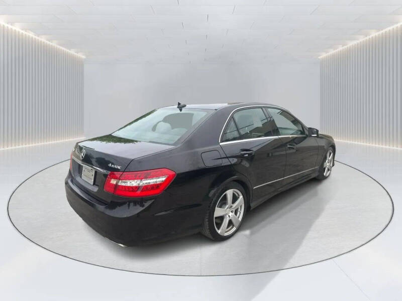 2011 Mercedes-Benz E-Class
