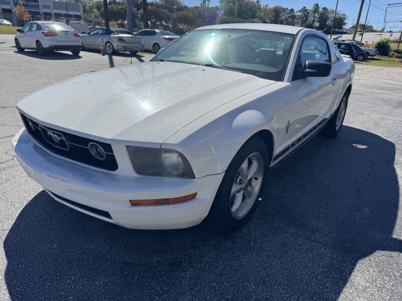 2007 Ford Mustang V6 Deluxe