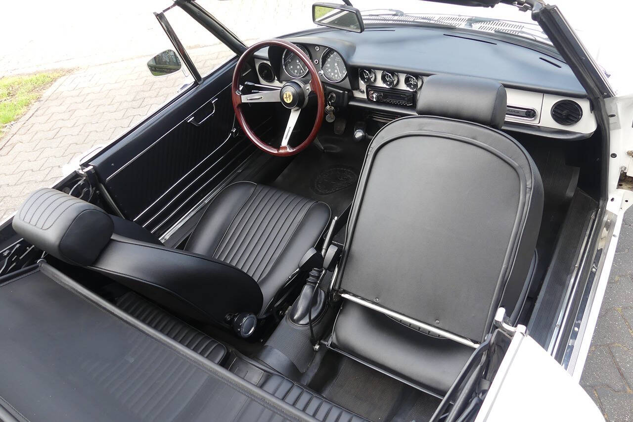 1977 Alfa Romeo Spider for sale at Flemingstoke in Costa Mesa, CA