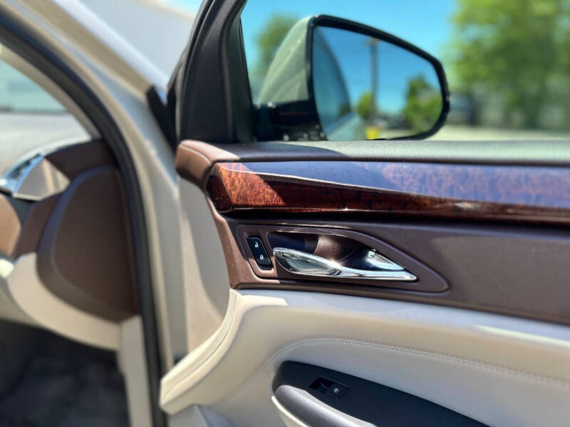 2013 Cadillac SRX Performance Collection