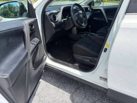 2017 Toyota RAV4 XLE