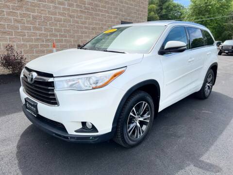 2016 Toyota Highlander for sale at Zacarias Auto Sales Inc in Leominster MA