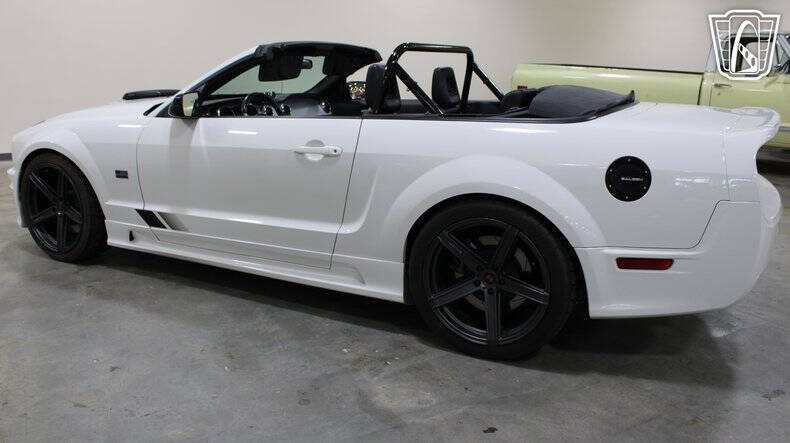 2005 Ford Mustang