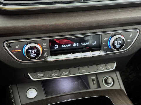2023 Audi Q5 quattro Premium Plus 40 TFSI