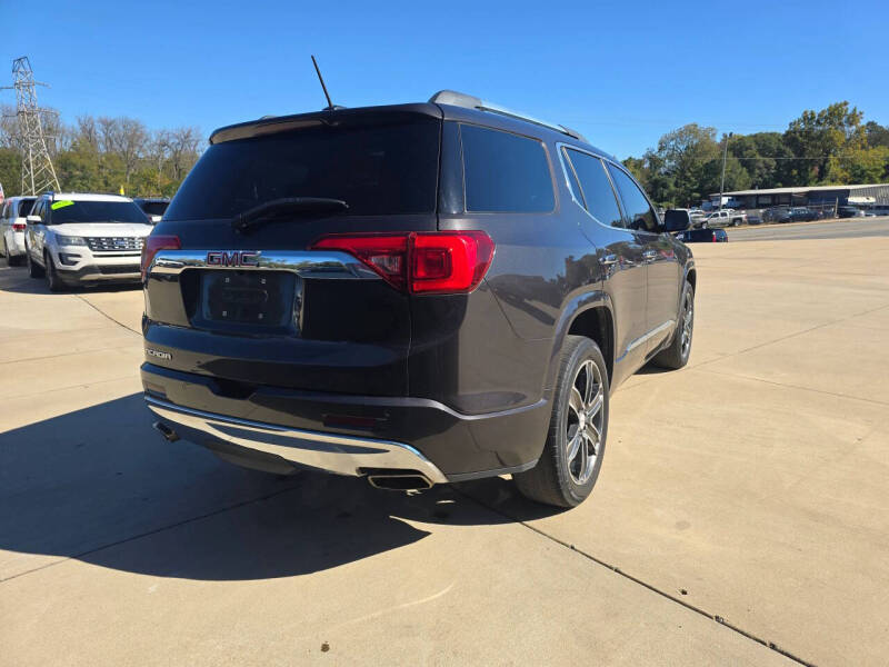 2018 GMC Acadia Denali
