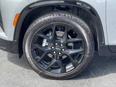 2025 Chevrolet Traverse RS