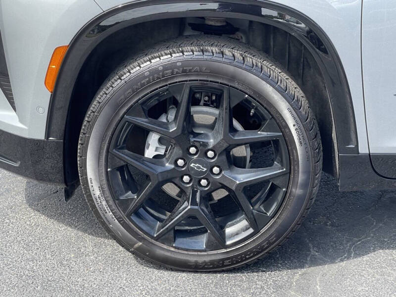 2025 Chevrolet Traverse RS