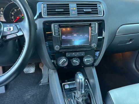 2016 Volkswagen Jetta 1.8T Sport