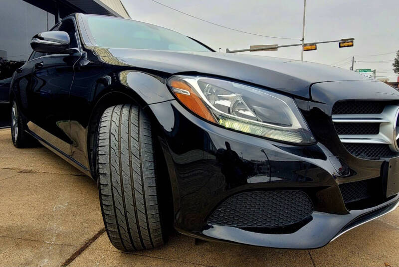 2016 Mercedes-Benz C-Class