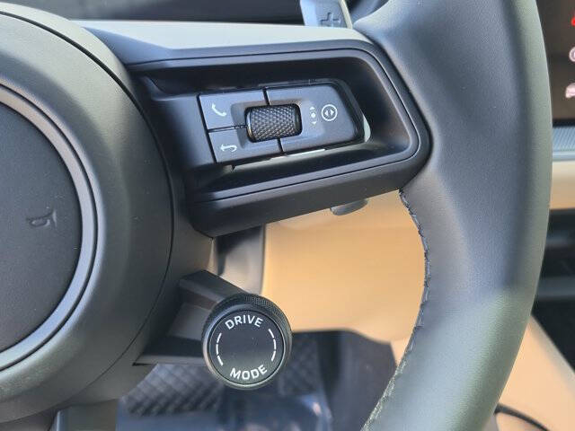 2025 Porsche Cayenne