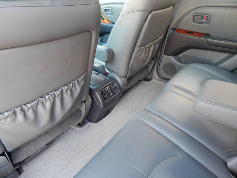 2000 Lexus RX 300