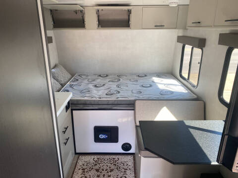 2025 Encore RV REVUE 16RB