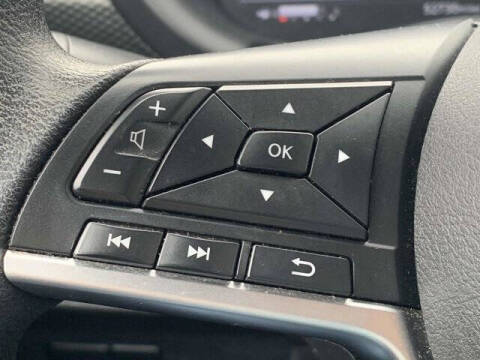 2022 Nissan Kicks SV