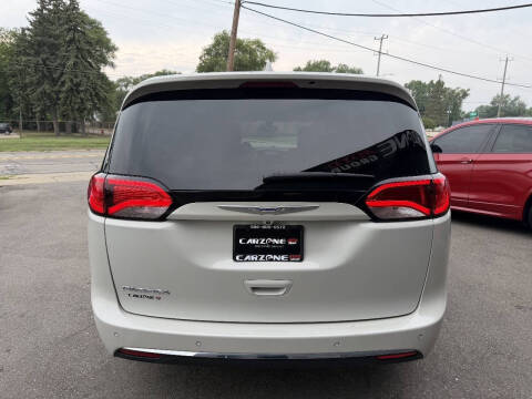 2019 Chrysler Pacifica Touring L Plus