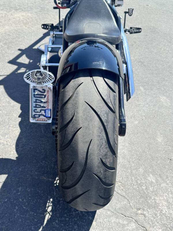 2006 West Coast Choppers  CFL 2