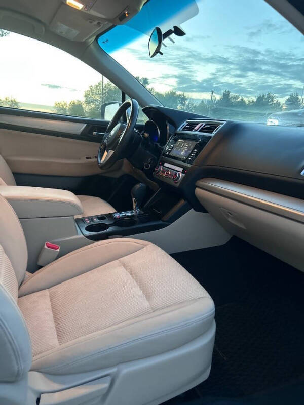 2017 Subaru Outback 2.5i Premium