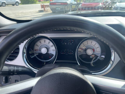 2010 Ford Mustang V6 Premium