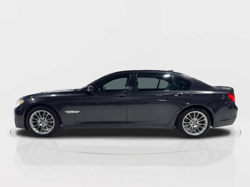 2013 BMW 7 Series 740Li xDrive