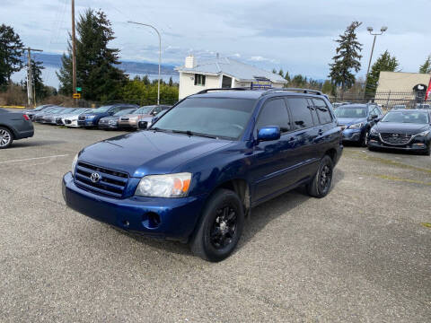 2005 Toyota Highlander for sale at KARMA AUTO SALES in Federal Way WA