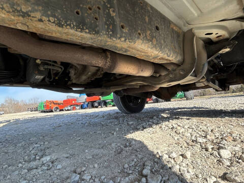 2016 RAM 5500 4WD W/Articulating Bucket