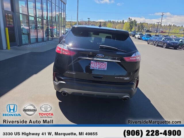 2020 Ford Edge Titanium