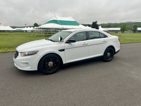 2016 Ford Taurus for sale at Unusual Imports, LLC in Lambertville NJ