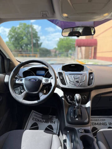 2016 Ford Escape S