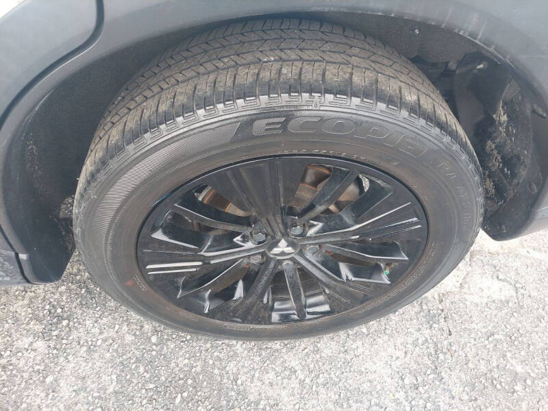 2019 Mitsubishi Eclipse Cross Special Edition