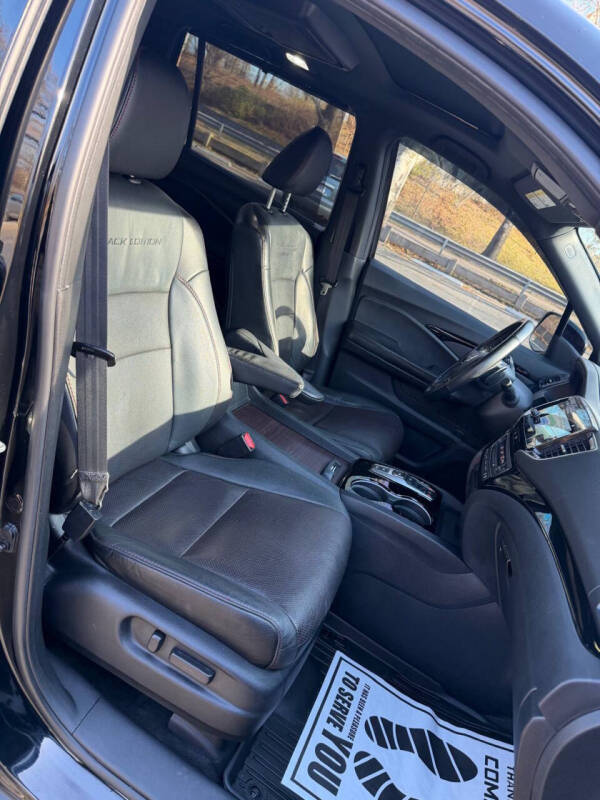 2021 Honda Pilot Black Edition