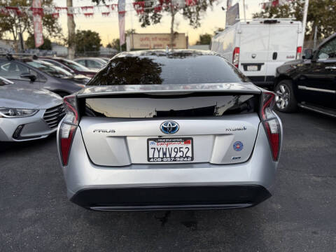 2017 Toyota Prius Two Eco
