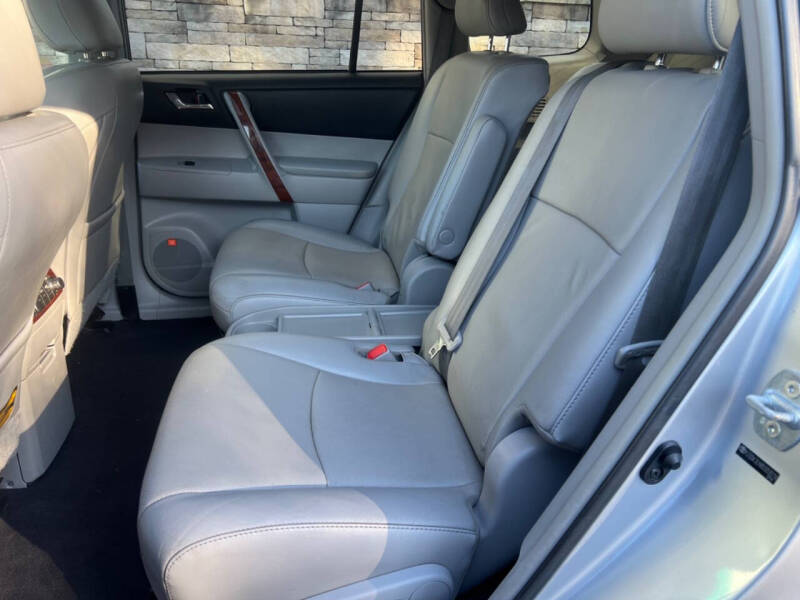 2011 Toyota Highlander Limited