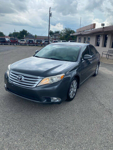 2011 Toyota Avalon for sale at Gator's Auto Sales in Garland TX