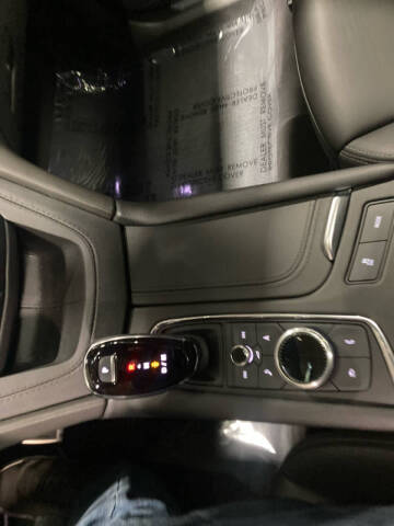 2023 Cadillac XT5 Sport