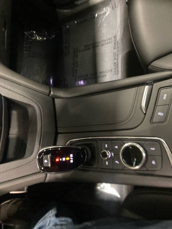 2023 Cadillac XT5 Sport