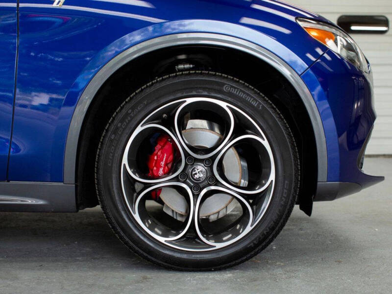 2022 Alfa Romeo Stelvio Ti