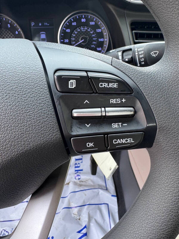 2019 Hyundai Elantra SEL