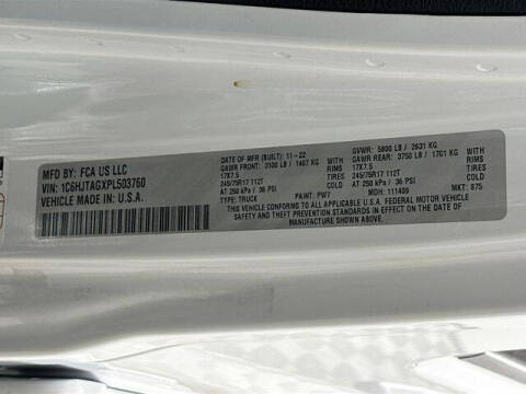 2023 Jeep Gladiator Sport