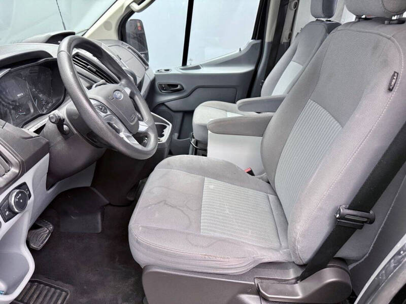 2018 Ford Transit 250
