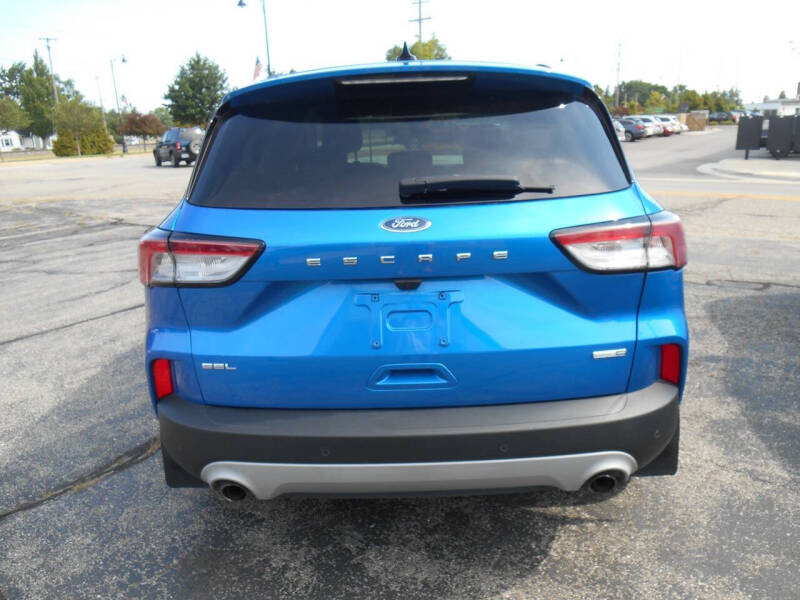 2020 Ford Escape SEL