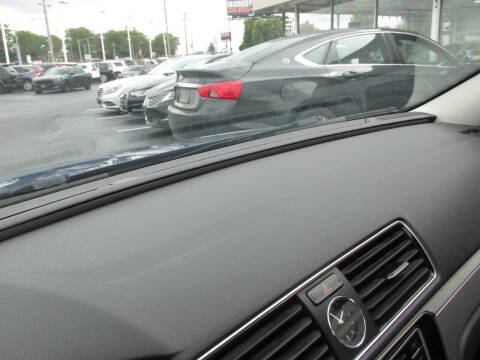 2016 Volkswagen Passat 1.8T S