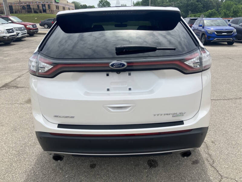 2017 Ford Edge Titanium