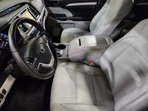 2019 Toyota Highlander LE Plus