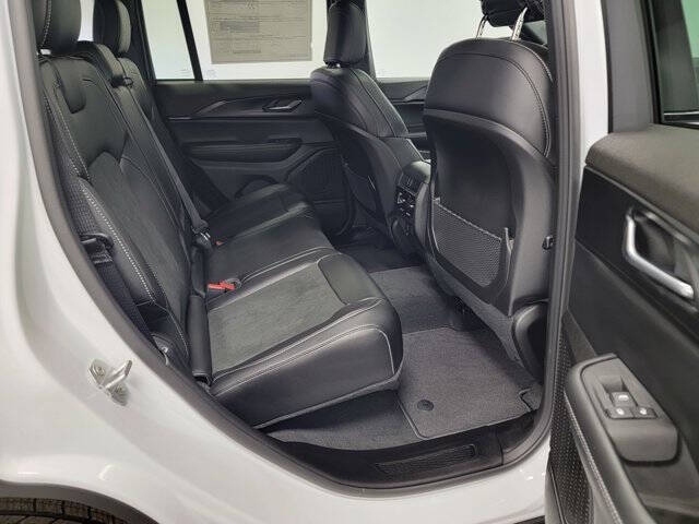 2025 Jeep Grand Cherokee Altitude X