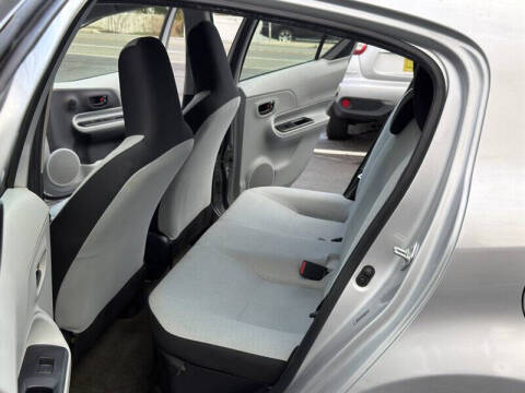 2014 Toyota Prius c One