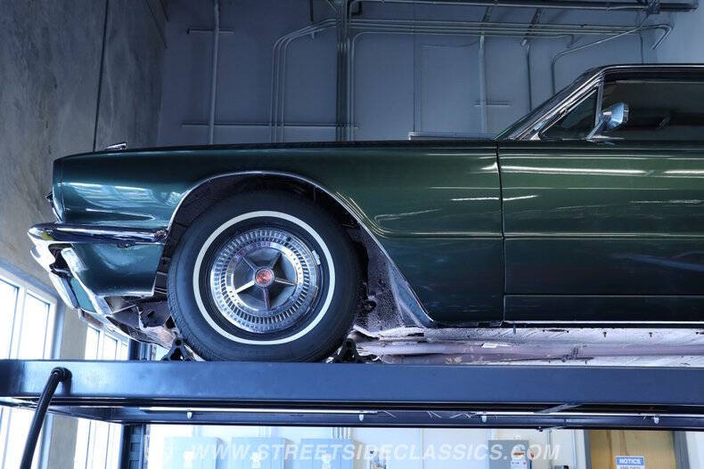 1966 Ford Thunderbird