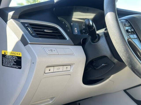 2016 Hyundai Sonata SE