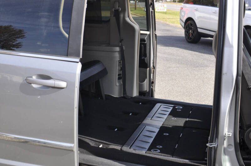 2015 Chrysler Town and Country Touring