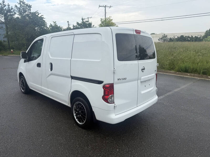 2018 Nissan NV200 SV