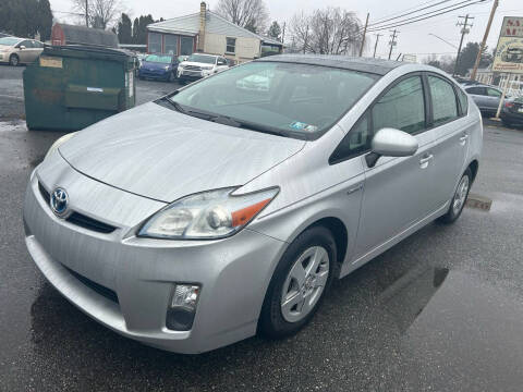 2010 Toyota Prius for sale at Sam's Auto in Akron PA